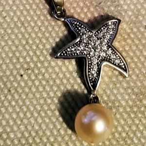 Vantel Pearls Falling For You